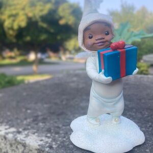 Flakeling Tales Christmas Figurine